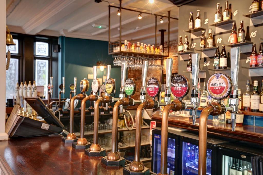 Publove @ The Exmouth Arms, Euston London Eksteriør bilde